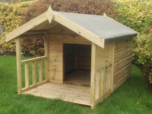 Traditional Apex Kennel With Verandah